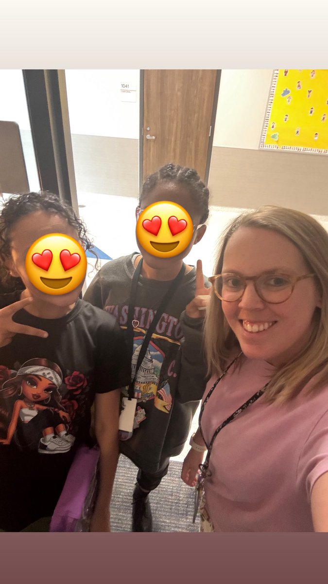 Last student lunch of the year! These 4th grade girls always make me laugh &amp; tell me all the drama 😂😍