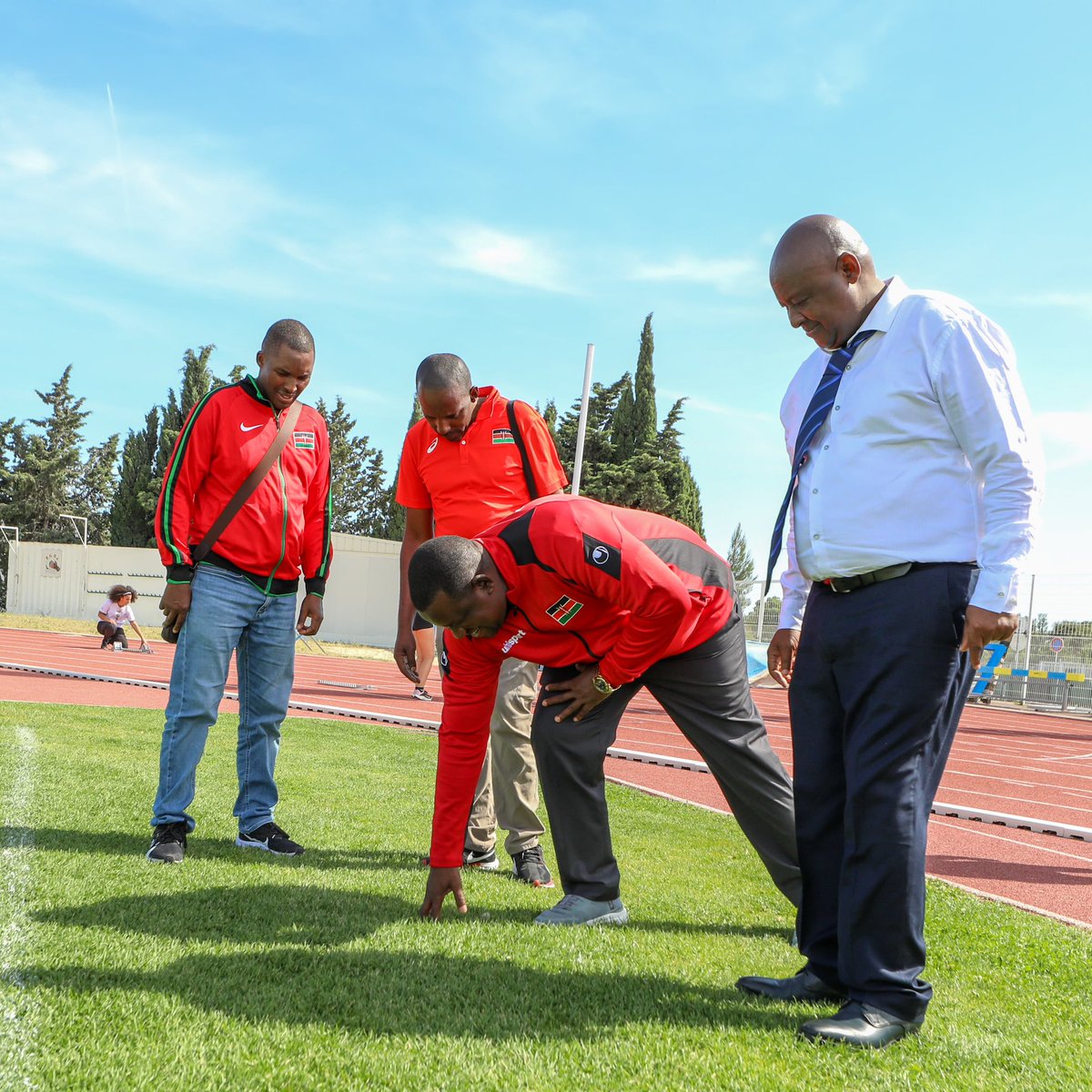 As sports continue to evolve with the integration of advanced technologies, the need for standardized, high-quality infrastructure has become increasingly critical. Uniform standards ensure equitable access to modern training environments, enhance athlete performance, and enable