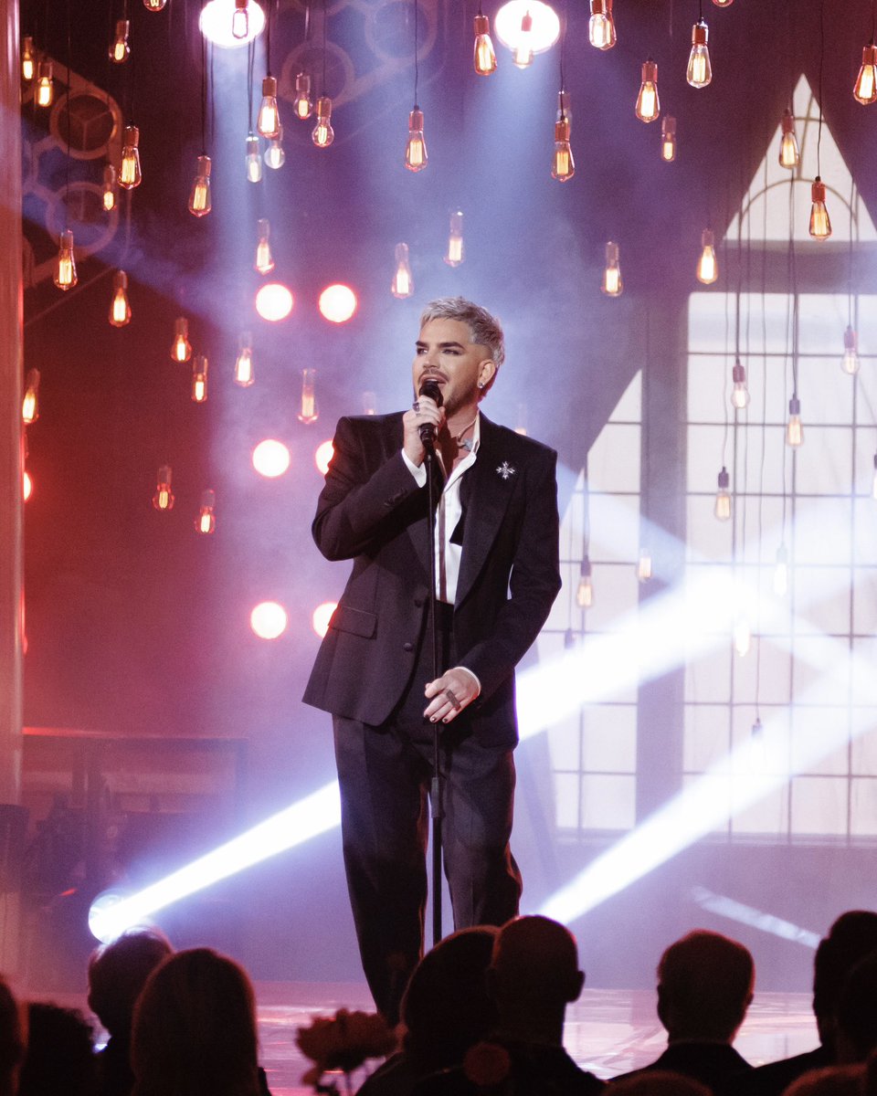 ADAM LAMBERT tweet media