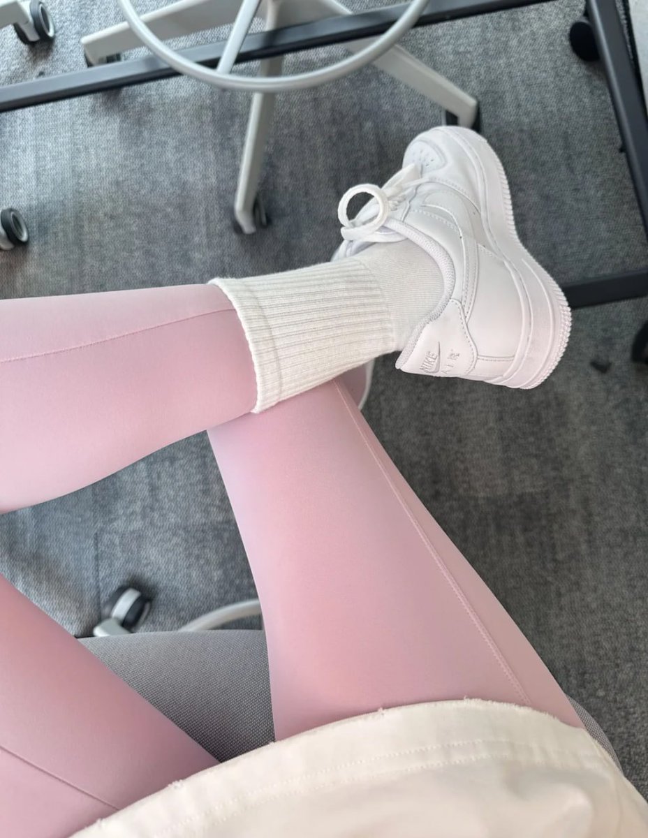 Rolacmicksx's tweet image. こざっちりした服を着ると元気が出ますね( •̀ .̫ •́ )✧