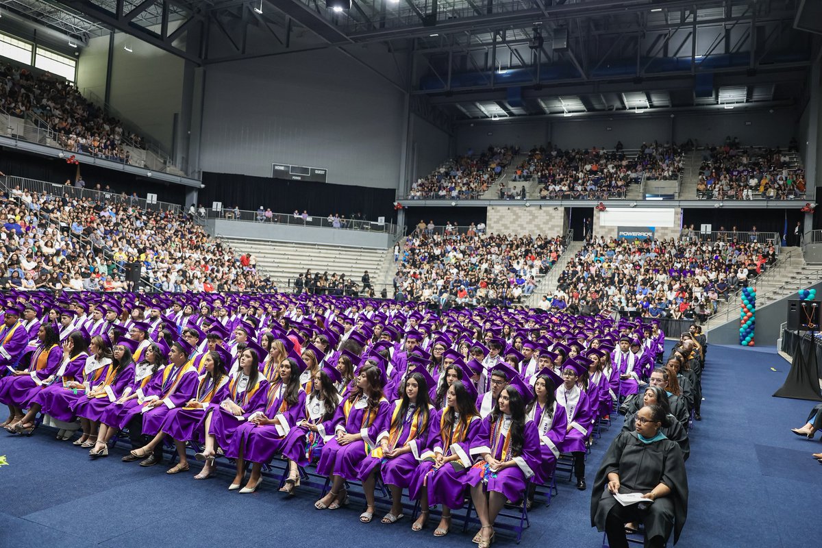 David Lee (@davidjlee25) on Twitter photo Congratulations to the Sunset graduates of the class of 2025! I'm immensely proud of all of your accomplishments. I can't wait to see the remarkable ways you will change our world. Congratulations to the Sunset graduates of the class of 2025! I'm immensely proud of all of your accomplishments. I can't wait to see the remarkable ways you will change our world.