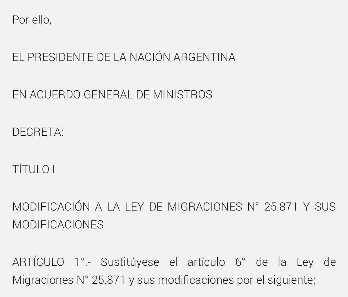 Acaba de salir en el Boletín Oficial la Reforma Migratoria. 

Puntos claves:

Ingreso y permanencia:
•Se rechazará el ingreso a todo condenado por cualquier delito.
•Se expulsará inmediatamente a quienes ingresen por pasos no habilitados.
•También serán expulsados quienes