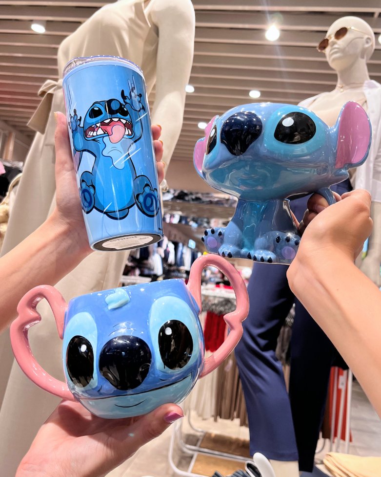 Hoy es un buen día para usar mi taza de Stitch🌊🌸🩵