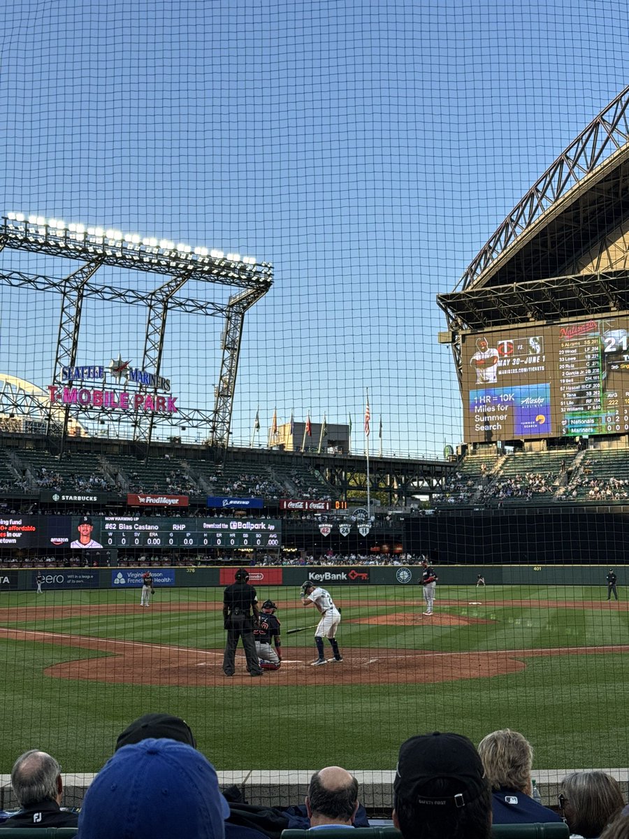 S H A N K S I N B I O tweet media