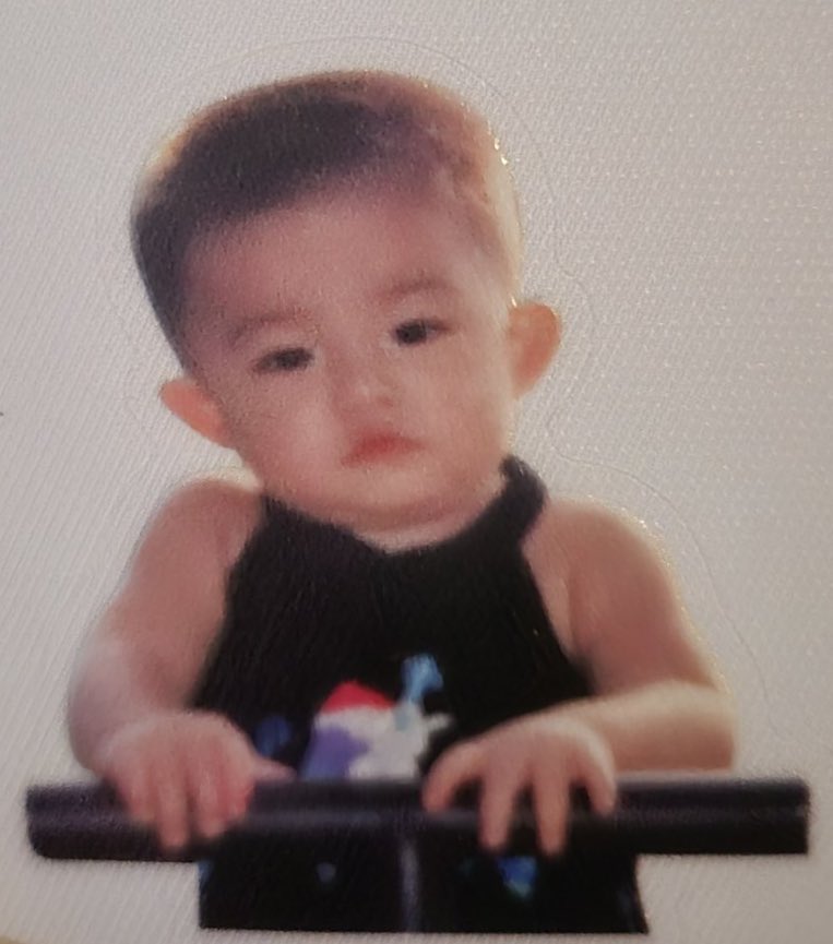 sounds_of_cheol's tweet photo. baby cheollie 🤍 https://t.co/SHmtokvZiA