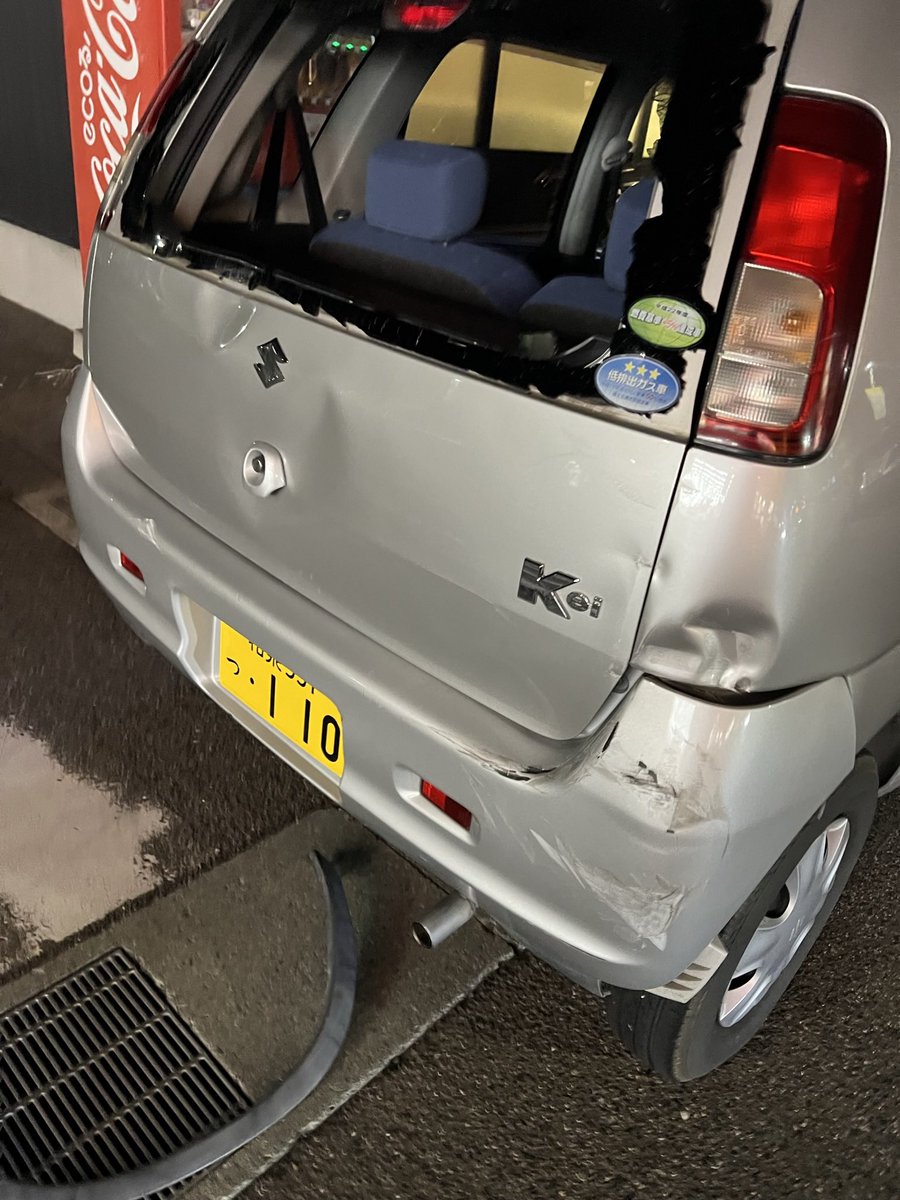 wings5656's tweet photo. 特技乗り物潰す事です！
車2台、バイク5台廃車しました。
事故、合計20回ぐらい？
いや、もっと事故ってる https://t.co/KrRbrG6YHp