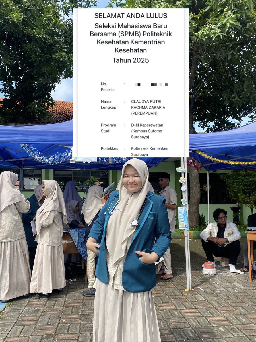 cloudiends's tweet image. mama... papa... i did it 🤍