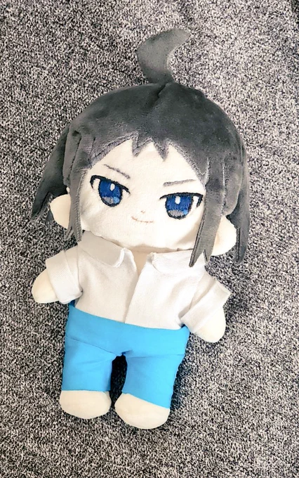 袖ついた 明日はネクタイとかベルトまで出来たらいいなぁ