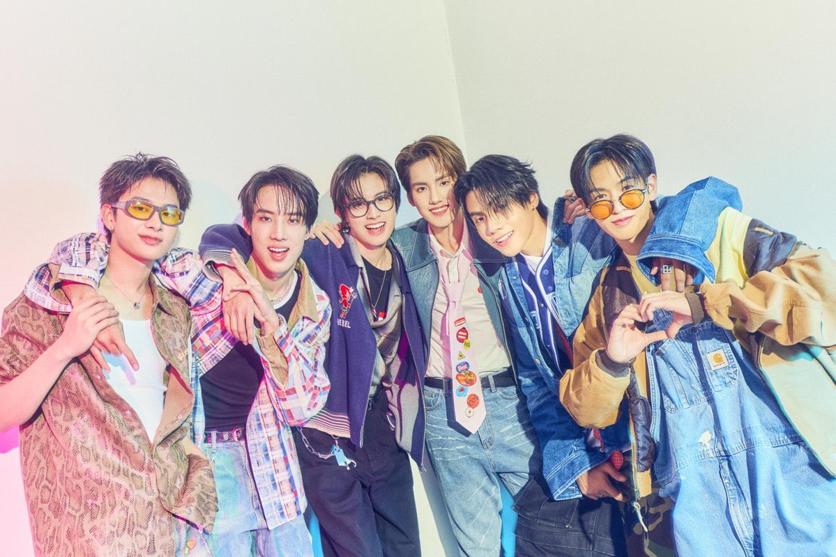 PhuAA Memories (@phuaa1599) on Twitter photo 