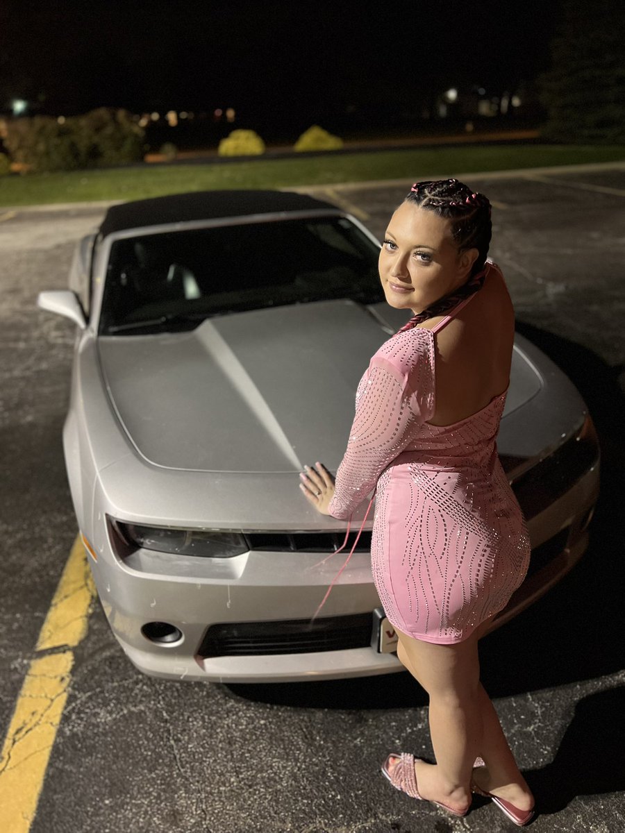 queenchey2x's tweet photo. Baddie in pink 🩷 #cheywoodruff https://t.co/QkNOSJsqFn