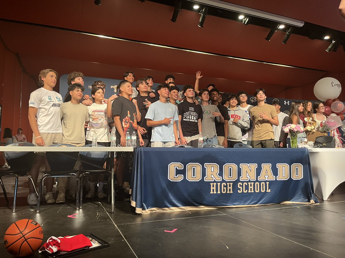 Coronado Basketball (@coronadombb) on Twitter photo Congratulations to Noah Lozano on signing his letter of intent today. We are extremely proud of you. We wish you the best of luck ! ๐๐
<a href="/NoahLozano30___/">Noah Lozano</a> <a href="/CoachMichaelPry/">Michael Pry, M. Ed</a> <a href="/reynahustles/">Dr. Angela Reyna</a> Congratulations to Noah Lozano on signing his letter of intent today. We are extremely proud of you. We wish you the best of luck ! ๐๐
<a href="/NoahLozano30___/">Noah Lozano</a> <a href="/CoachMichaelPry/">Michael Pry, M. Ed</a> <a href="/reynahustles/">Dr. Angela Reyna</a>