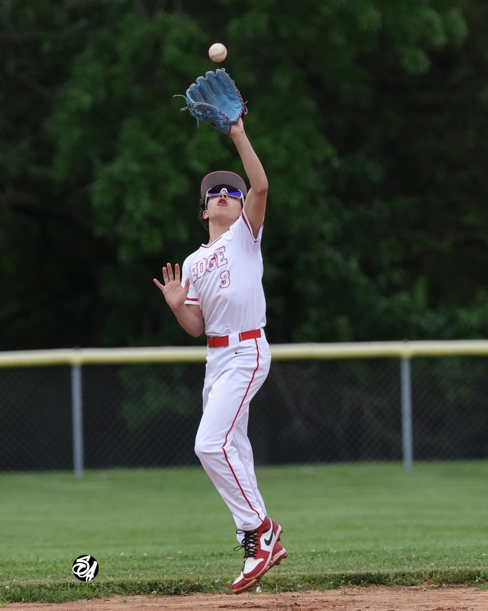 ImagesJordon's tweet photo. One kid. Three positions. Unlimited hustle. βΎπ₯ From the mound to 3rd and shortstop, Rowan is a game-changer every inning! #FutureAllStar #BaseballLife #YouthBaseball https://t.co/8W7s0DNktr