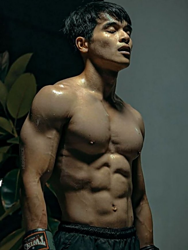 Vince's face when 🤭