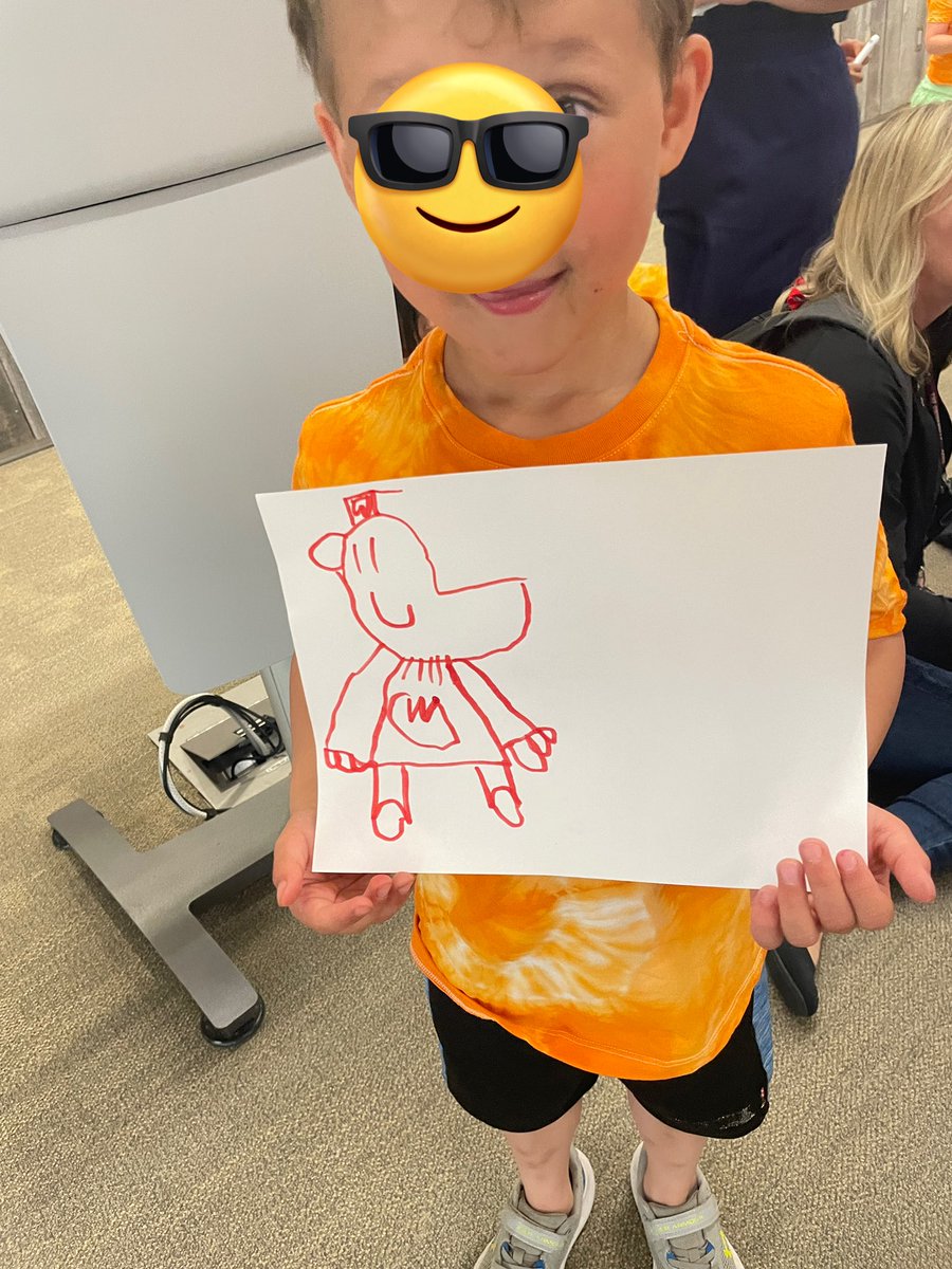 TraciPiltz's tweet image. Fave collab each year! The lit coaches &amp;amp; I work together to help Ss write &amp;amp; publish stories using @WriteReaderApp.📚 Books are printed &amp;amp; displayed at the library. We take a field trip with authors, @Novel_Effect read alouds, directed draws &amp;amp; more to celebrate reading &amp;amp; writing!🥳