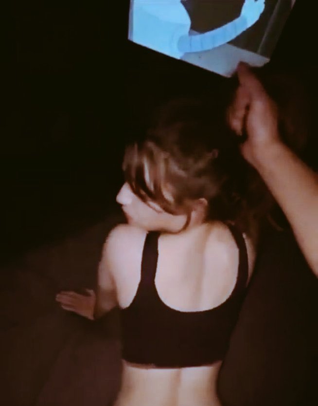 ladykrell's tweet photo. I’ve seen the new Gia duddy lovers video trending now after much chaos online

Watch Video de Gia duddy Lover leaked video inline #GiaLover 

https://t.co/Sdvn5pYxYi… https://t.co/HYona5Y8jJ