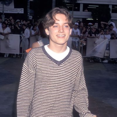 WalterTatters's tweet photo. #NewProfilePic I'm back u flops ;-; https://t.co/EcsVxOHFUt