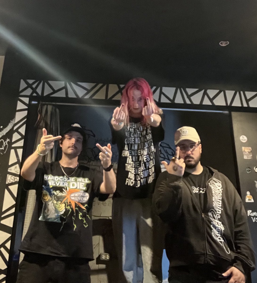 fraxiommusic's tweet photo. Yeehaw 🤠 https://t.co/JaA5PtJiDl