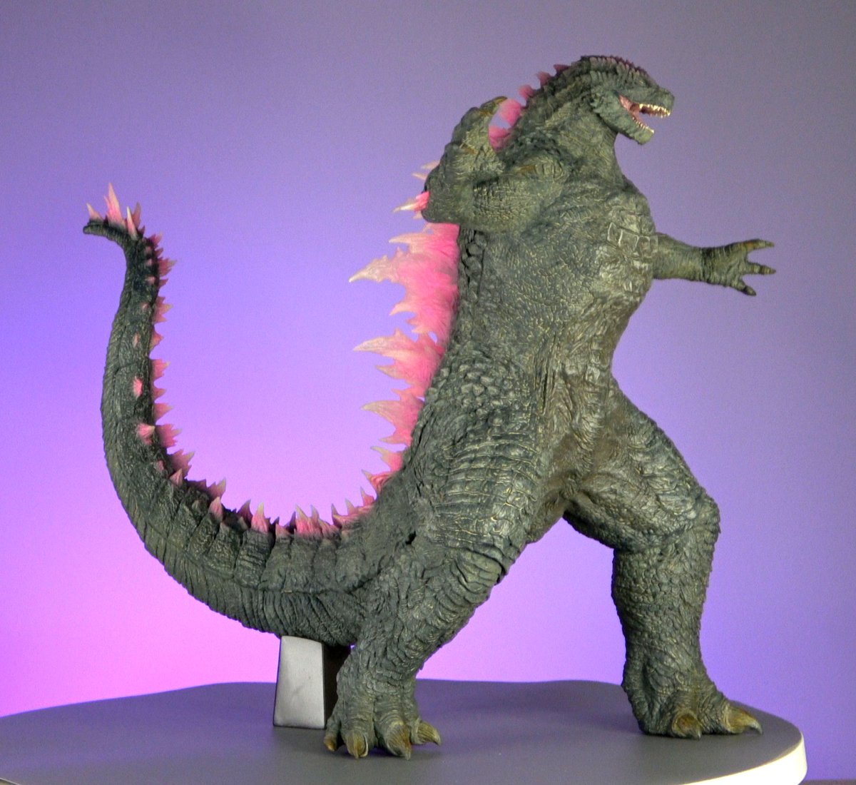 ゴジラ フィギュアシット トレーナー】楽天市場]NECA ゴジラ