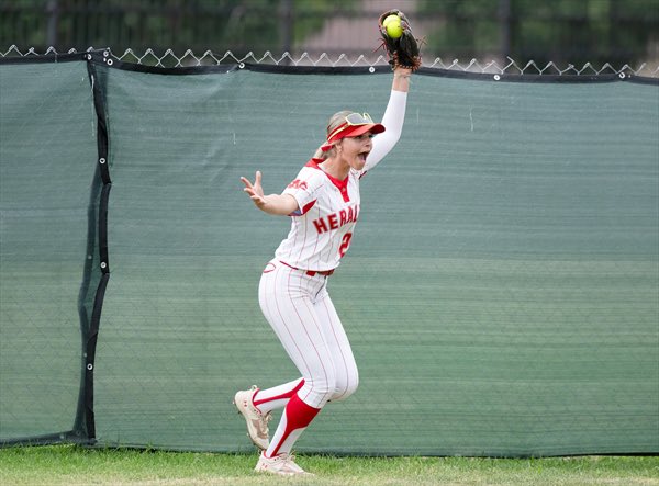 Neabella Perez (@neabellaperez) on Twitter photo So long Junior year it was fun! Looking forward to playing this summer in front of future coaches <a href="/CoachKRyman/">Kristin Ryman</a> <a href="/LipscombSB/">Lipscomb Softball</a> <a href="/CoachBooDickey/">Boo Dickey</a> So long Junior year it was fun! Looking forward to playing this summer in front of future coaches <a href="/CoachKRyman/">Kristin Ryman</a> <a href="/LipscombSB/">Lipscomb Softball</a> <a href="/CoachBooDickey/">Boo Dickey</a>