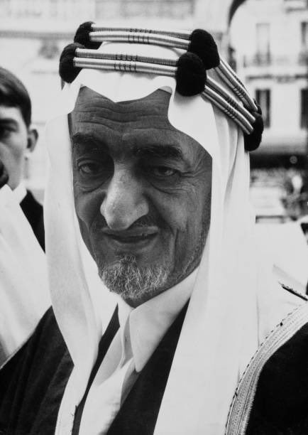 من الذكريات والصور المُعبرة
للملك فيصل
رحمه الله تعالى