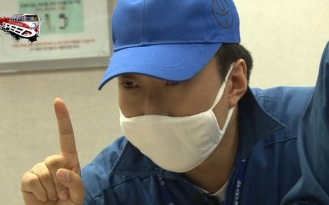 솔직히 요 계정 보고계신 한국분 얼마나계실런지는 몰겟지만 5.29~5.30 즐거운사전투표 날 임다..저는 오늘 투표 하고왔답니다.. ..화..화이팅