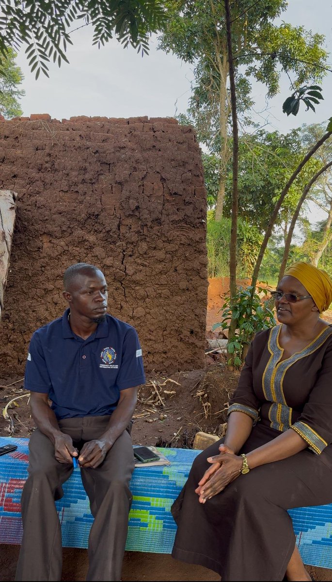 CHAINUganda's tweet photo. CHAIN continues to reinforce the fight against malaria in Kikyusa & Kamira, Luwero District. Through follow-ups, we ensure VHTs make a lasting impact in communities -moving toward a malaria-free community. #PFIZERFOUNDATION #GHIG # https://t.co/X625XJglM0