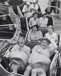 DTNEtiquette's tweet image. You can choose to live life in the first, second, or third row...I&apos;m going first row all the way! ~ #DTN #yesiam #firstrow