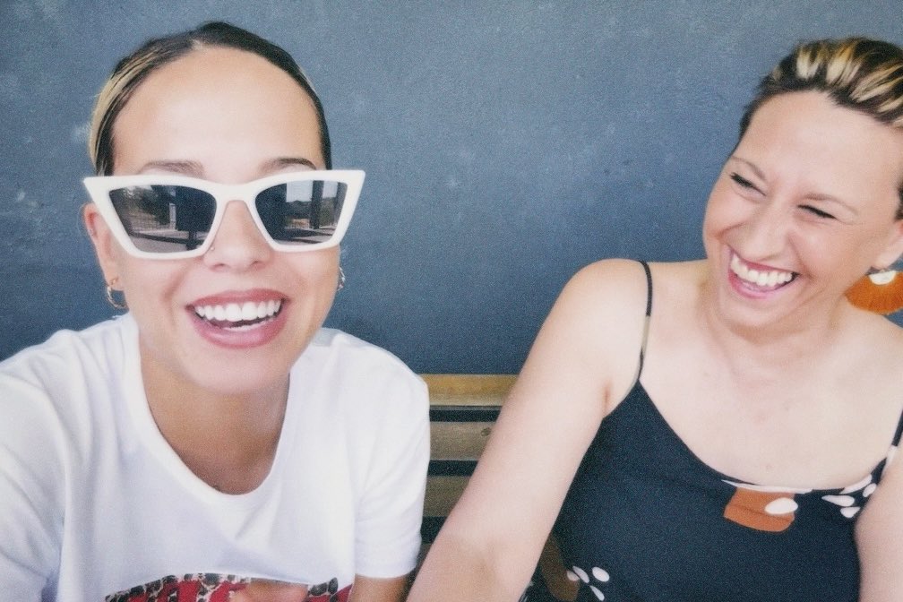 Muchos corazones violetas para ellas. 💜 #ViolediMTMAD15