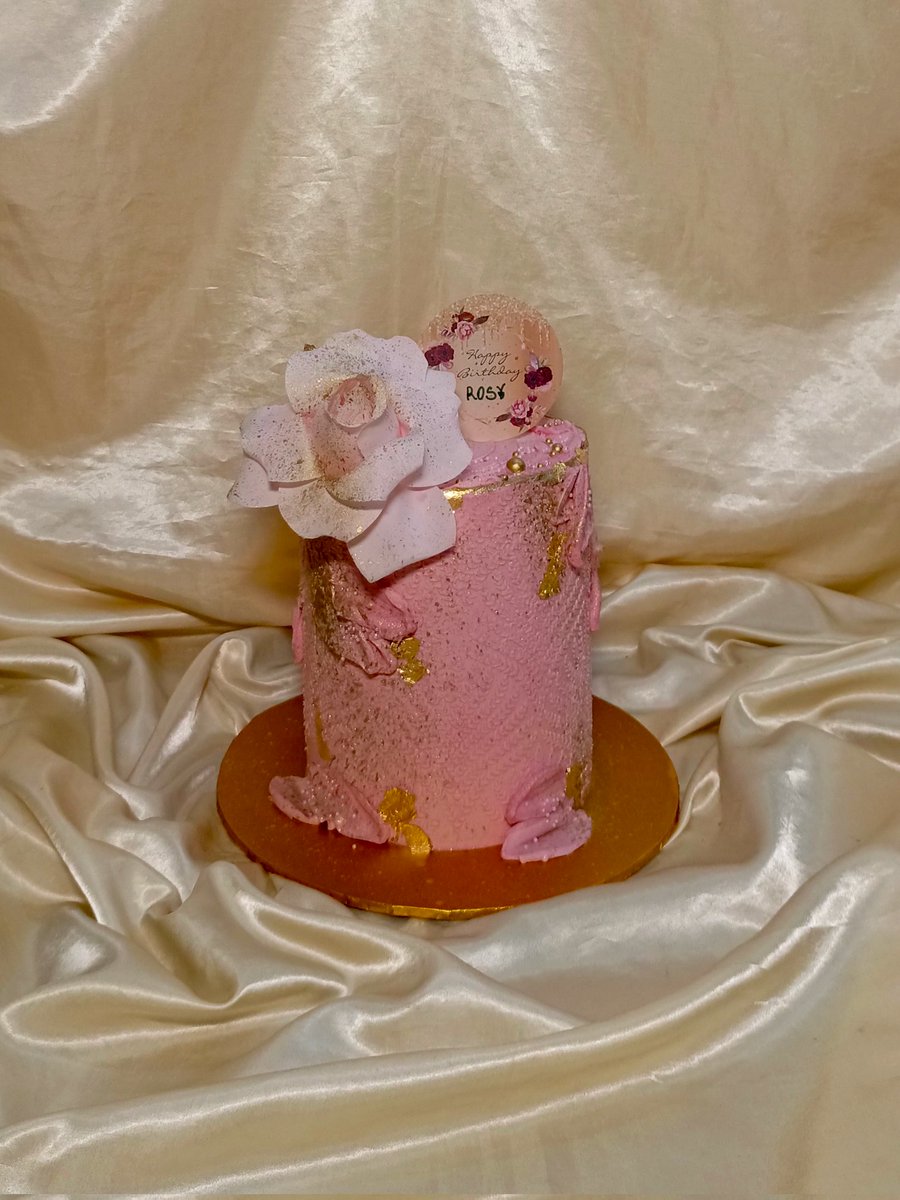 Best cakes in Enugu PBD0428 (@creamandgold042) on Twitter photo 