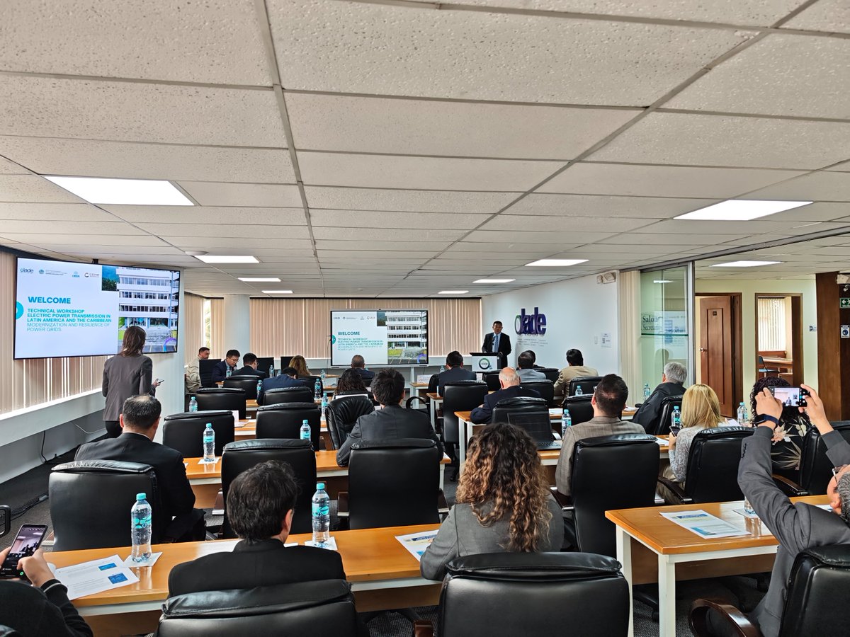 Geidco_Official's tweet image. 📢 From May 19 to 27, GEIDCO organized a series of seminars on digitalized and resilient power grid technologies across three South American countries: Argentina, Peru, and Ecuador.
geidco.org.cn/2025/0529/8481…
@OSINERGMIN @TRANSENER @CIGREWorld