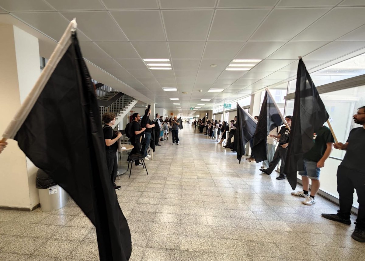 אוניברסיטת תל אביב
התעוררות