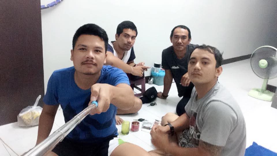 สมัยตอนบ่าวๆ  #ภูเก็ต #กะทู้
"สิ่งที่ดีที่สุด ที่เราสามารถค้นพบได้จากการเดินทางก็คือ...เพื่อนที่จริงใจ" ✌️🤗💪