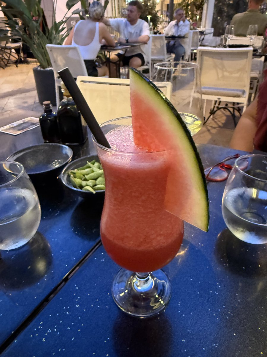 lukatodo44's tweet photo. Power juice https://t.co/9pKCVDyAiq