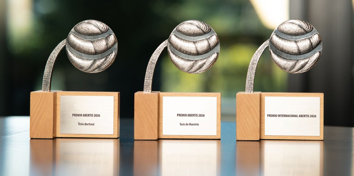 Abertis (@abertis) on Twitter photo 🎓 The <a href="/fundacioabertis/">Fundación Abertis</a> has renewed the #AbertisChairs with two important new features: a biennial award and a new international model coordinated by <a href="/La_UPM/">Universidad Politécnica de Madrid</a>. This new stage will begin in 2026.
Read the news: abertis.com/news/abertis-f… 🎓 The <a href="/fundacioabertis/">Fundación Abertis</a> has renewed the #AbertisChairs with two important new features: a biennial award and a new international model coordinated by <a href="/La_UPM/">Universidad Politécnica de Madrid</a>. This new stage will begin in 2026.
Read the news: abertis.com/news/abertis-f…