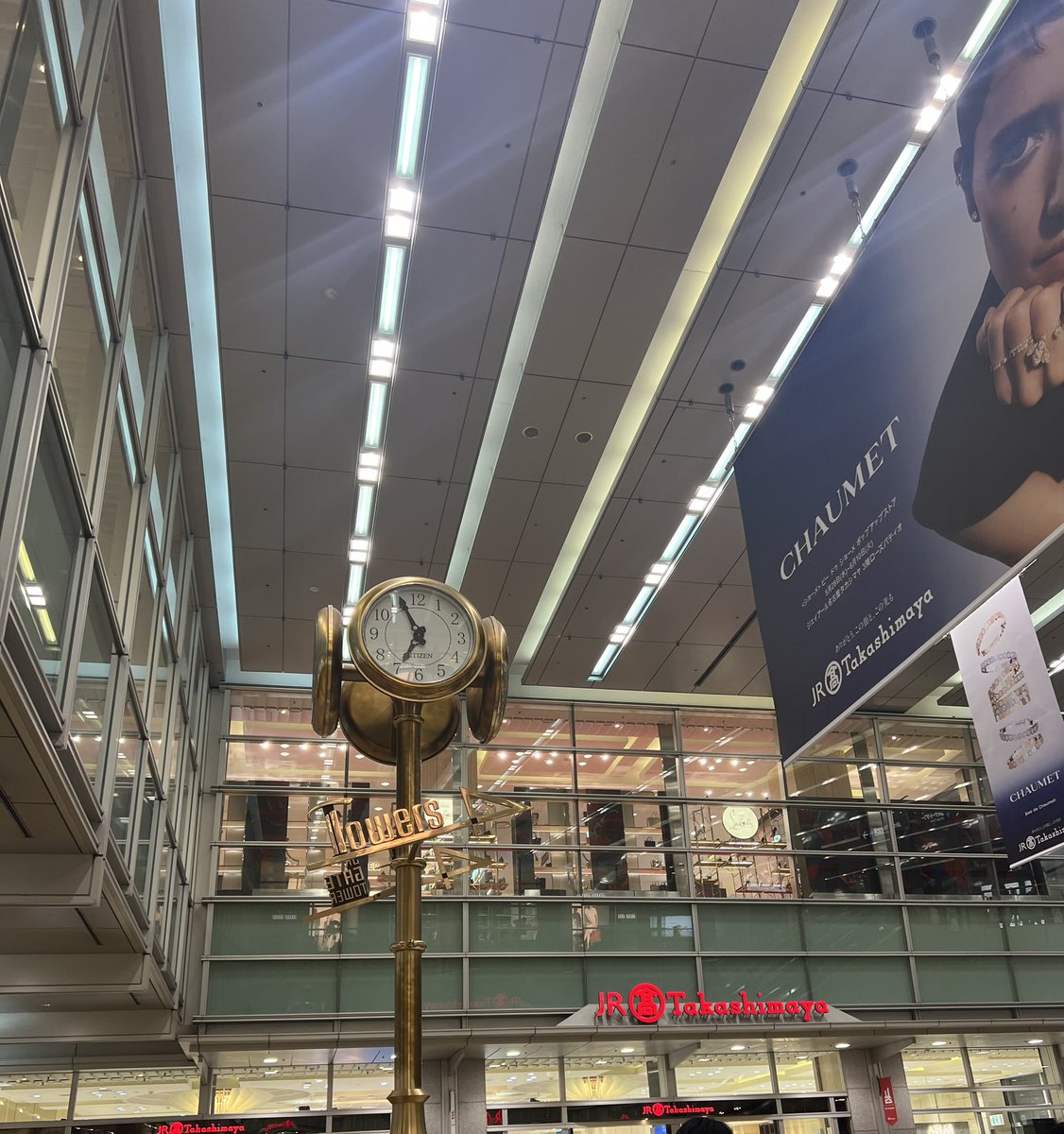 金時計なう🕰️❕
土曜日カナがここにいたなんて、、🥹
高島屋どの店行ったか気になる、、