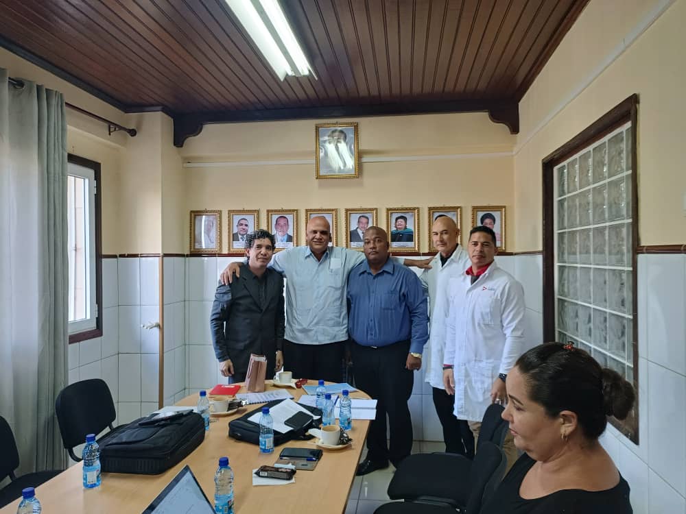 Participa el jefe de la brigada médica Dr. José Ángel Véliz  en la entrega del cargo de coordinador de la Región continental. Concluye con éxitos su misión el Dr. Onesys Formentin Sotolongo y asume el cargo el Dr. Tomas Milanes Sánchez #CubaCoopera