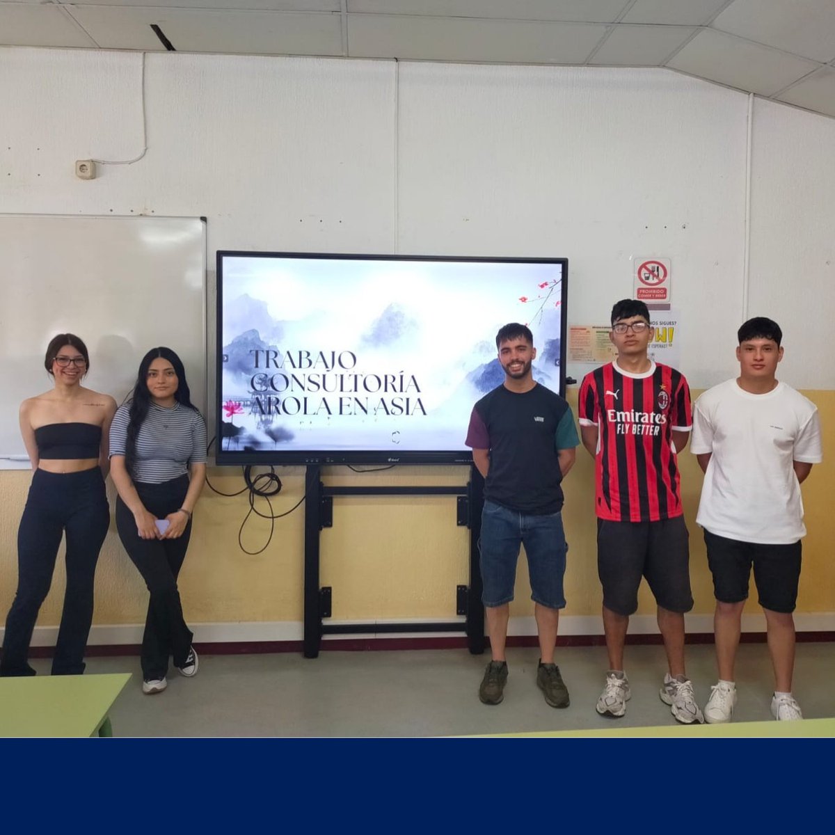 📚✨ Ayer tuvimos el honor de acompañar al Centro de Enseñanza de Personas Adultas de Las Rosas en su exposición de trabajos.