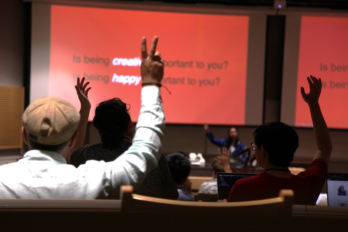GraphxInterface's tweet image. Day 2 of #GI2025 was packed with fascinating sessions and thought-provoking talks!