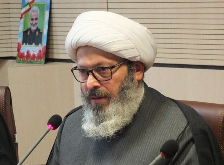 mojtaba117's tweet image. خوشبختانه اخبار مربوط به شکنجه و آزار جنسی استاد #قاسمیان دروغ بود و ایشان در صحت و سلامت کامل به کشور بازگشتند