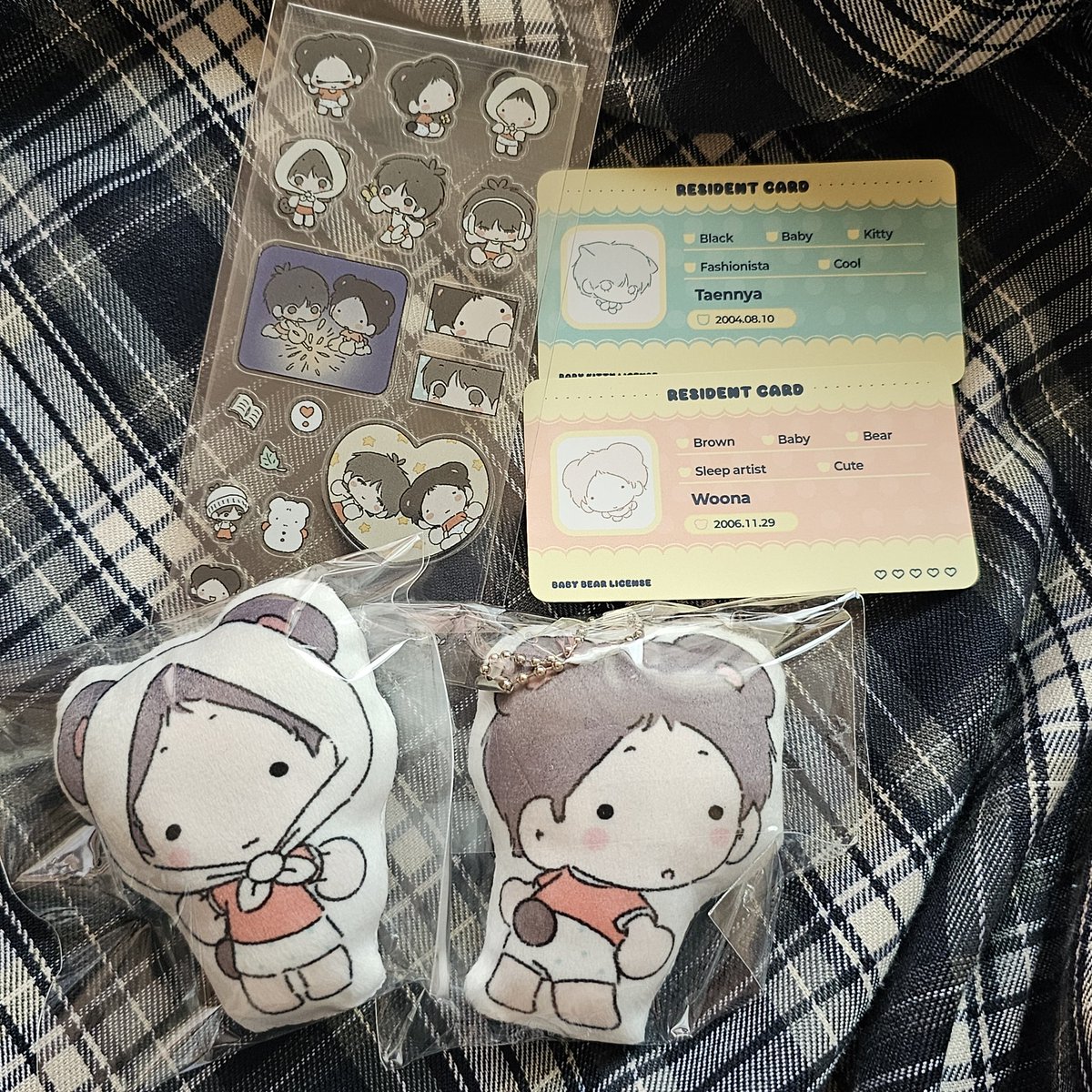 너 무 귀 여 워 😭😭😭😭
이러니까 doo님 통판을 끊을수업ㄹ어요 저번 스티커도 구매햇엇는데 요번에도 어김없이 사랑스러운 아깅이들을 ... 흑흑 감사합니다 😻🩷

<a href="/kissmegpgm/">d o o</a>