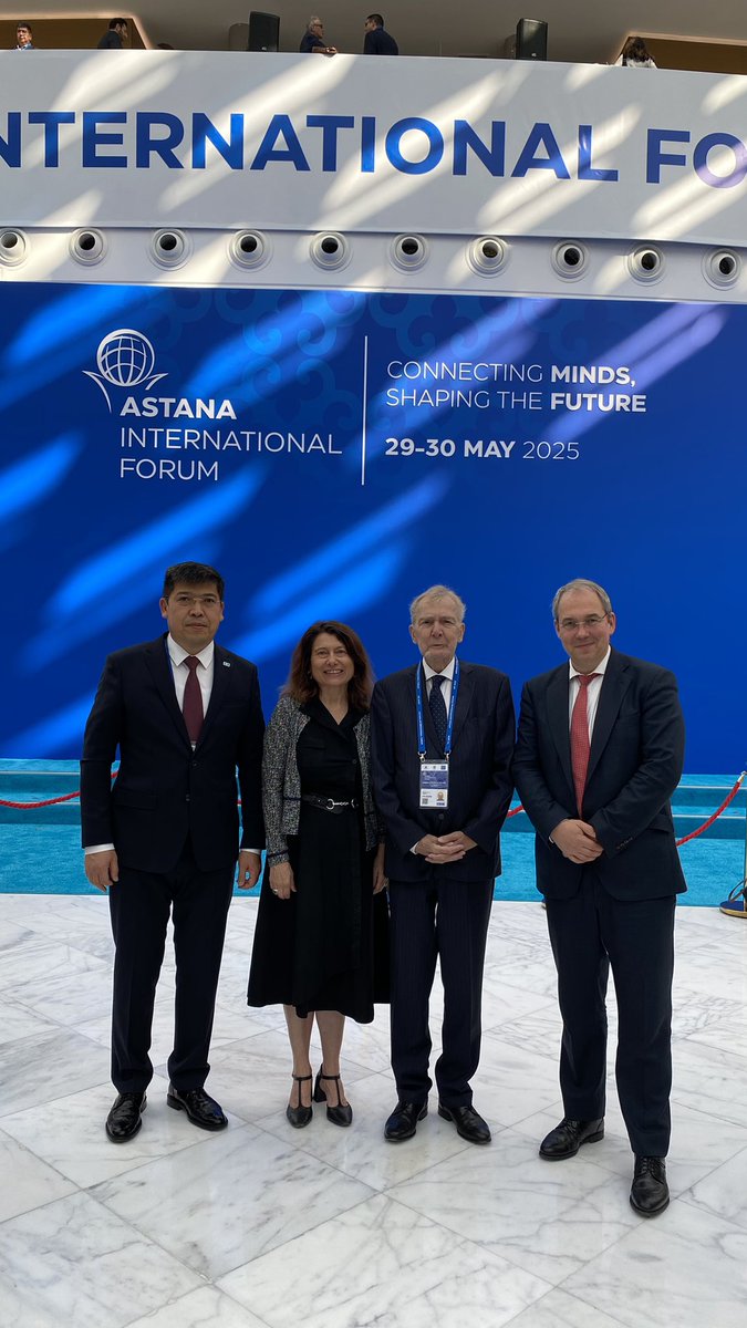 Productive meetings on the sidelines of #AstanaInternationalForum2025. Pleased to exchange views with <a href="/IOMchief/">Amy Pope</a> on strengthening Kazakhstan-IOM cooperation. Also engaged with colleagues on shared priorities for multilateral action. #Kazakhstan #AIF2025 #iheid #jeanpaulperiat