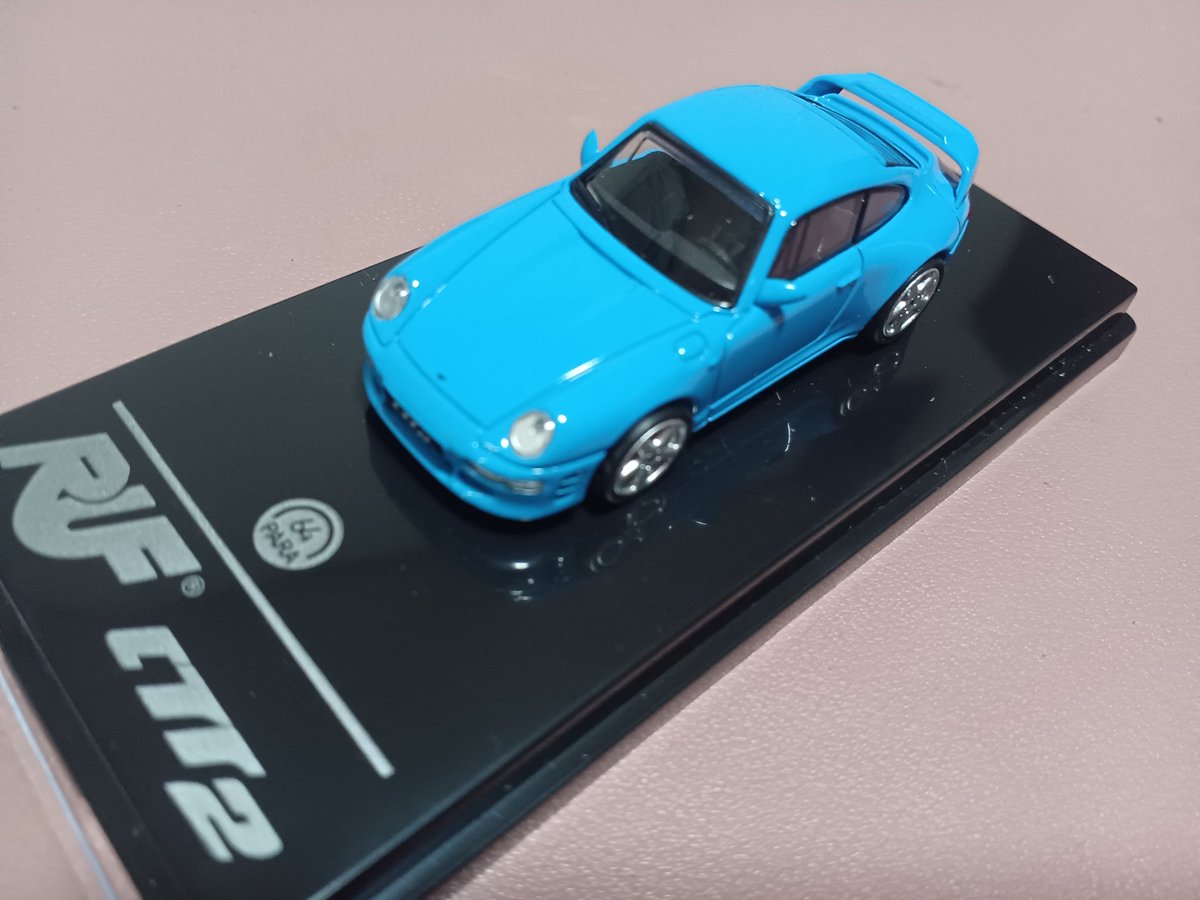 I7ejOFZtUEMj7sH's tweet photo. ぐへへへ
これで私もCTR2オーナーだ!!
#RUF
#CTR2
#ミニカー https://t.co/Fq8rRgUKYl