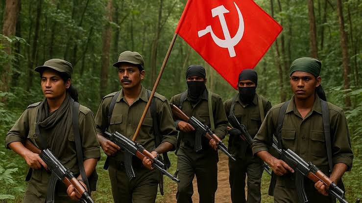 The Maoist - ‘Corporate’ nexus,  and a thriving money making business~ 

 🧵 1/3….

Today’s news of Bastar being declared Naxal free, is wonderful to hear.

In this context it is good to revisit and know a little about the nexus between the ‘Corporates’ and Maoist/Naxal leaders,