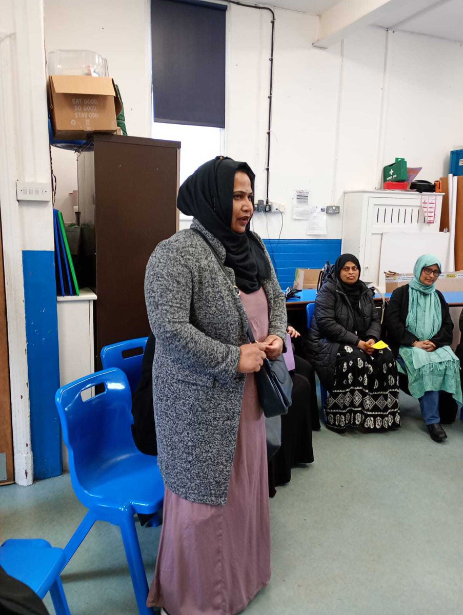 English for Action 🧡 (@efalondon) on Twitter photo Great visit from <a href="/Uma_Kumaran/">Uma Kumaran MP</a>! 🙌 We spoke about our housing campaign with <a href="/SHAC_Action/">SHAC</a> + the urgent need to hold housing associations like <a href="/Clarion_Group/">Clarion Housing Group</a> accountable. Too many behave like profit-driven private firms instead of providing safe, secure homes. 🏘️✊ #HousingJustice Great visit from <a href="/Uma_Kumaran/">Uma Kumaran MP</a>! 🙌 We spoke about our housing campaign with <a href="/SHAC_Action/">SHAC</a> + the urgent need to hold housing associations like <a href="/Clarion_Group/">Clarion Housing Group</a> accountable. Too many behave like profit-driven private firms instead of providing safe, secure homes. 🏘️✊ #HousingJustice