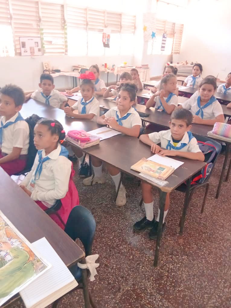 El Director Provincial MS.c. Yarobys Álvarez Contreras, realiza visita al Centro Mixto Sithonh Commandam y a la EP: Invasión a Las Villas, con el objetivo de evaluar las acciones de aseguramiento previas al Ejercicio del ERCE en la provincia .
 #ArtemisaJuntosSomosMás #CubaMined