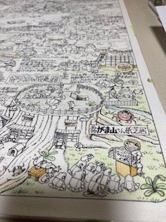 急遽思い立ち第１７回浅草かえるアート展に「風來門かえるのトンネル過去現在未来」という企画展示をします。絵本かえるのトンネルをイメージボードに、ゆかいなかえるむらご近所MAPとして制作中です。過去絵と同時にこのMAPから新たな絵本、漫画が生まれます。ご高覧ください。