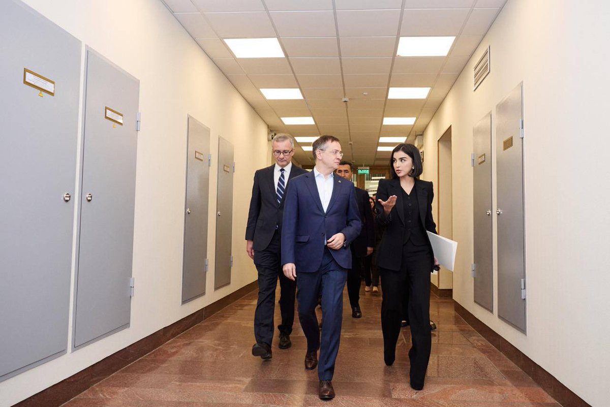 Within the programme of my visit, met with Vladimir Medinsky, the Assistant to  President of the Russian Federation, to strengthen Uzbek-Russian cultural and humanitarian ties. We discussed joint efforts in education, heritage, and the arts—key pillars of our growing partnership.