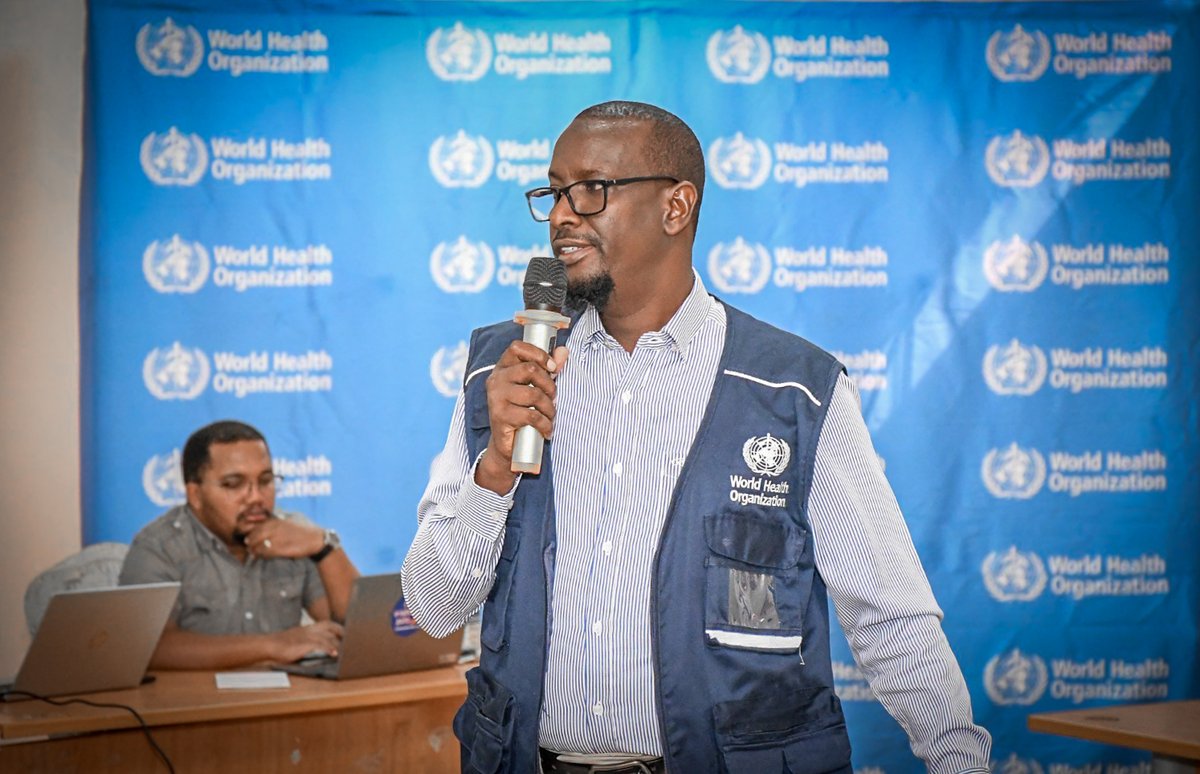 WHOKenya's tweet photo. In📍#Garissa @MOH_Kenya  & @WHOKenya are training 35 health workers from Dadaab refugee camps & cross-border facilities in #Garissa, #Wajir & #Mandera on routine immunization & vaccine preventable diseases.

🛡️This boosts there ability to detect & respond to outbreaks.  #HealthForAll
