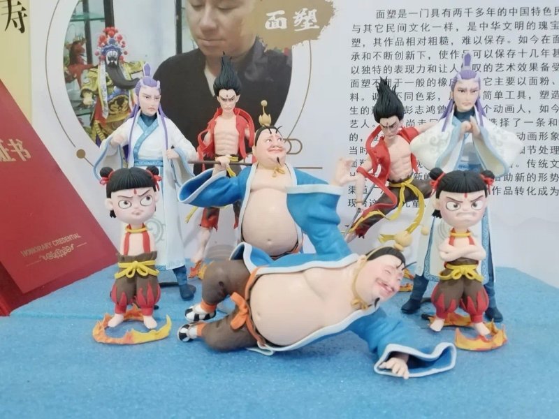 lansert_fool's tweet photo. 太热闹了！ 第21届中国（深圳）国际文化产业博览交易会人山人海，简直像有十亿人涌进来了！小朋友正在和机器狗一起跳舞嗨翻天，大家都找到心仪的宝藏展品。🤖 这个文化盛宴千万别错过啦！#ICIF #ICIF2025 https://t.co/YLYe5i26AV