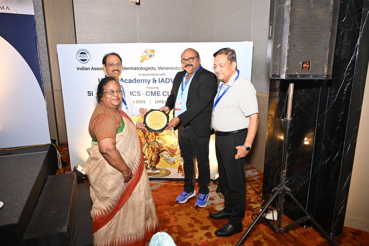 SIG Aesthetics Bhubaneswar. Delivered my lecture on Microbotulinum toxin. Had a nice time discussing different topics with guest faculties friends colleagues and students 
#IADVL #Bhubaneswar #botox